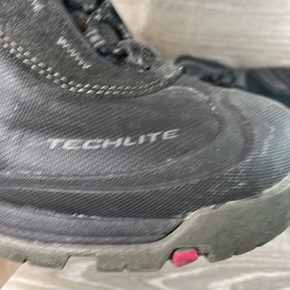 Columbia Bugaboot Techlite Women’s Sz 7 Black Pink Warm 200g Waterproof Boots - Picture 13 of 14